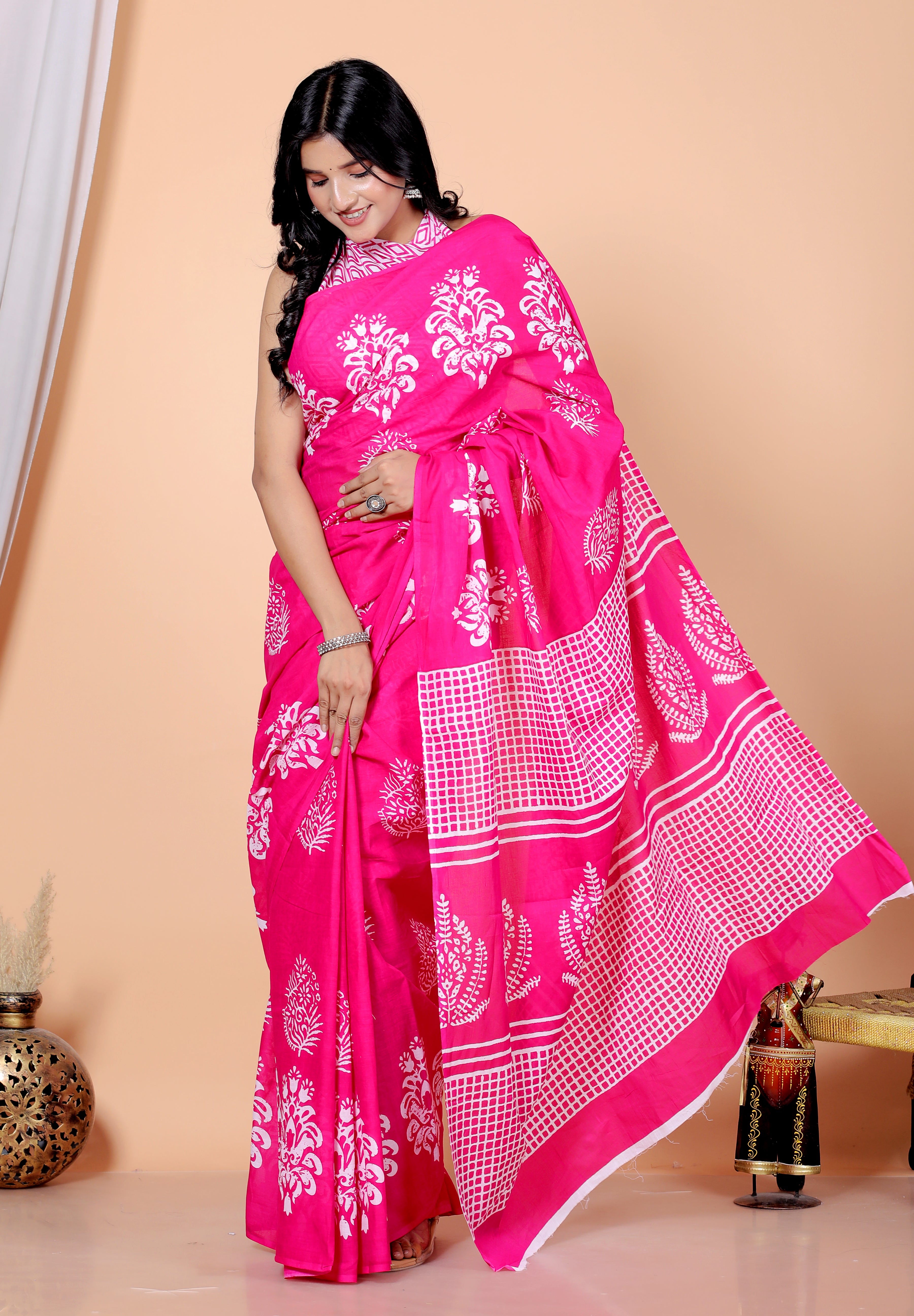 Pink Printed Women's Saree view 3